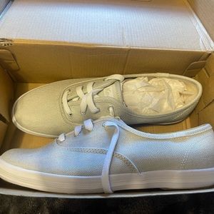 KEDS CHAMPION DREAM FOAM CH DENIM LT GRAY SIZE 8 - brand new in box